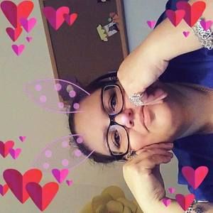 Meet your Posher, Angie